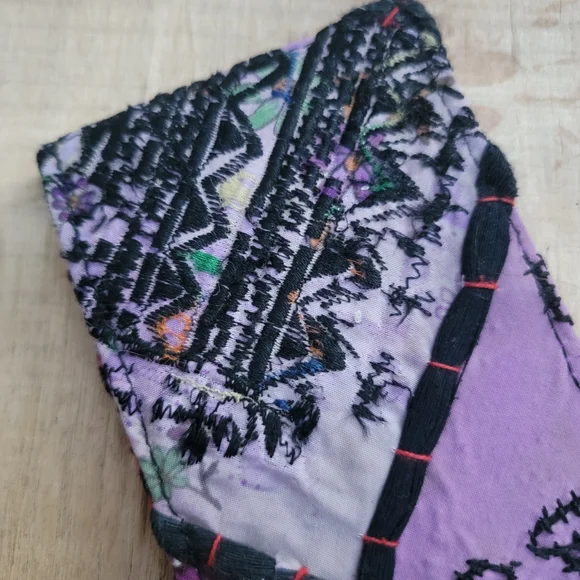 🎱🔮 Free People Boho Embroidered Repurposed vtg banjara hippie Wallet card case - Picture 11 of 16